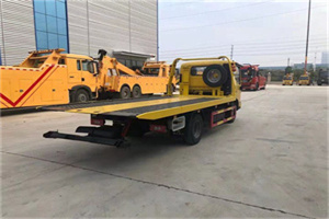 海南区非事故拖车