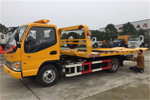 海南区哪里有拖车服务